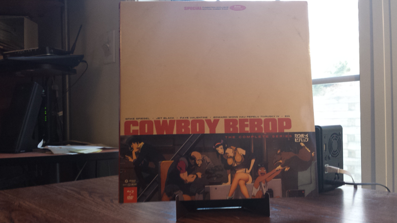 Illustration for article titled Funimation's Limited Cowboy Bebop Release Unpacked (With Bad Lighting)